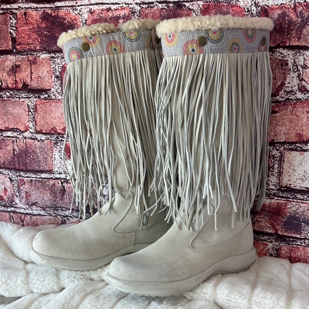 WARMBAT Winter White Deerskin Suede Removable Fringe Boots